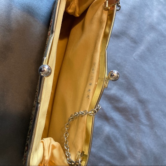 Vintage hard shell pocketbook/handbag - Picture 5 of 8